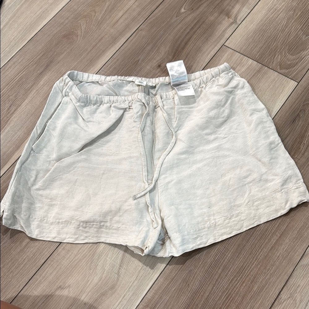 H&M High Waisted Linen Blend Shorts Sz Small